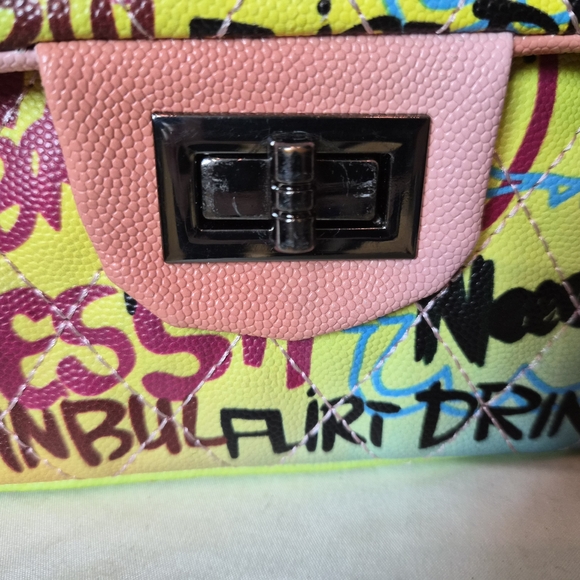 Colorful Graffiti Chain Strap Bag - Picture 3 of 8